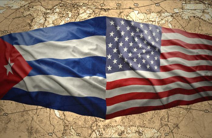 США и Куба впервые за 50 лет возобновляют паромное и авиасообщение