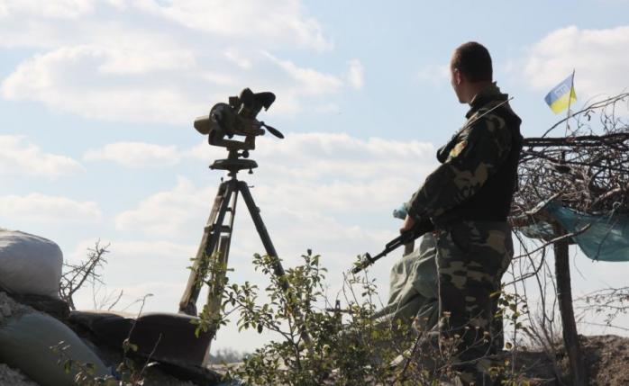 В Донецкой области прекратили пропуск на трех КПП: боевики обстреливают пограничников