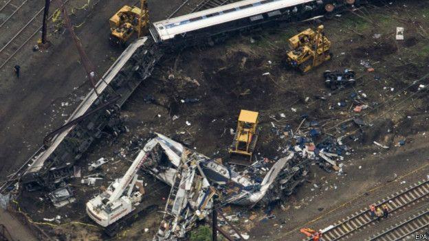 В США семь человек погибли и более 200 пострадали из-за двукратного превышения скорости поездом