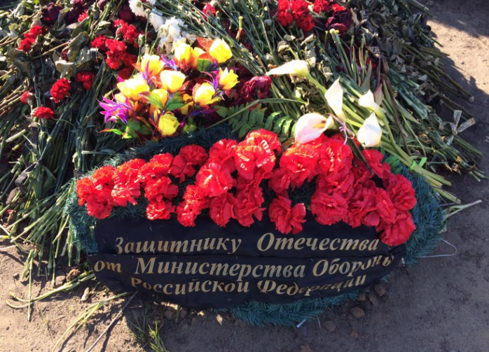 Знайдені свіжі могили російських спецназівців, загиблих на Донбасі — ЗМІ