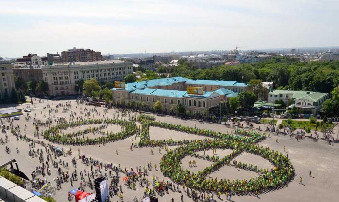 В Харькове велосипедисты установили рекорд Украины