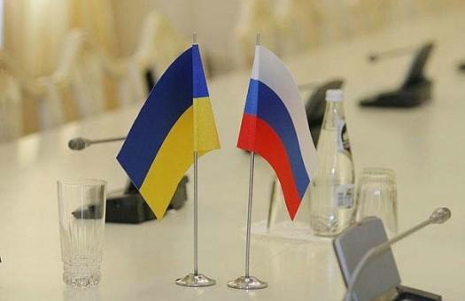 Украина до сих пор не разорвала договор о дружбе и сотрудничестве с Россией