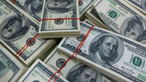 Порошенко підписав закон щодо призупинення виплат зовнішніх боргів