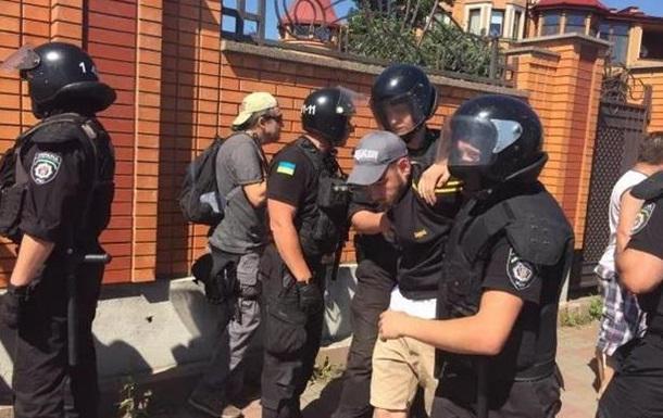 В Киеве задержали 25 противников гей-парада (ВИДЕО)