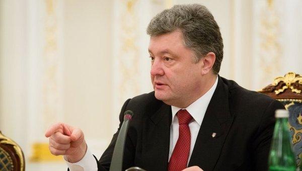 Порошенко анонсировал увольнение заместителей Наливайченко