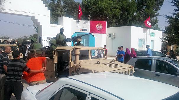 Під час теракту в Тунісі постраждала українка — МЗС