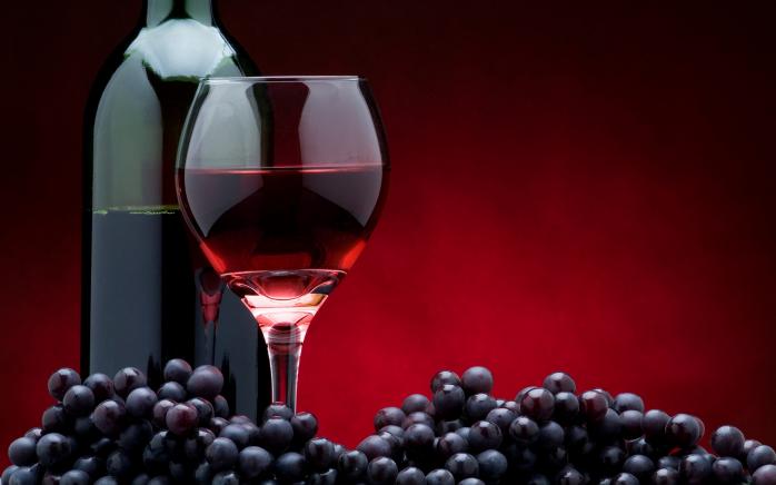 Красный виноград и вино из него помогут от депрессии