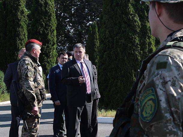 Аваков расформировал ГАИ Николаевской области и объявил набор в патрульную службу