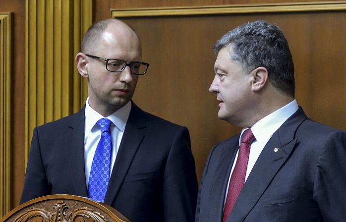 Порошенко і Яценюк у Раді проводять консультації щодо змін до Конституції