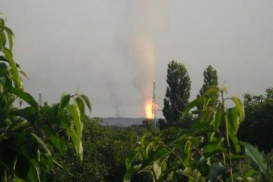 В Авдеевке из-за обстрела боевиков загорелся газопровод