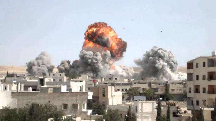В результаті авіаударів поблизу Дамаска загинули 80 людей