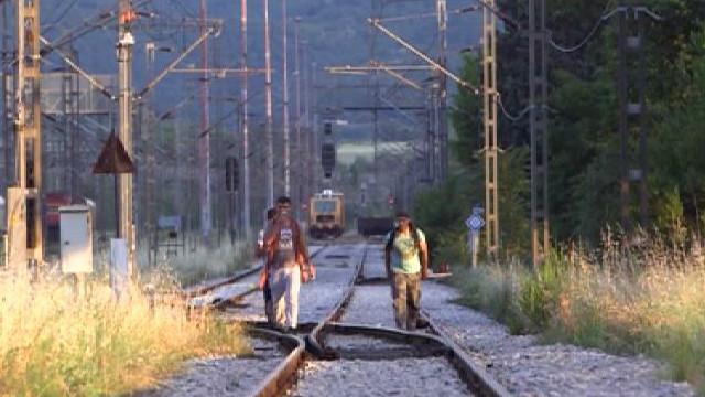 Македония просит у соседей вагоны для транспортировки мигрантов в ЕС