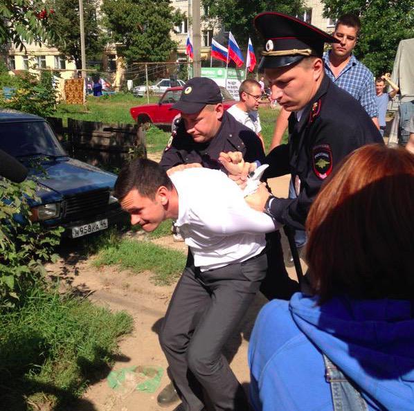 Поліція затримала у Костромі соратника Нємцова (ФОТО)