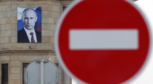 СНБО до конца августа введет новые антироссийские санкции — СМИ