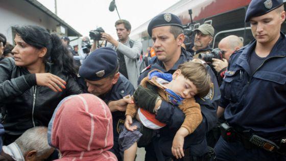 Австрія використає армію для посилення контролю за потоком мігрантів