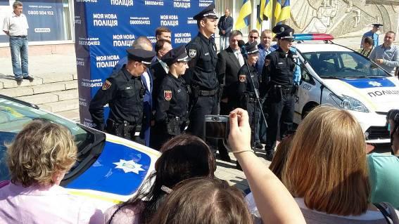 В Херсоне уже набирают патрульных полицейских