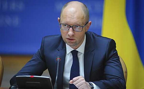 Яценюк анонсировал утверждение новой единой тарифной сетки