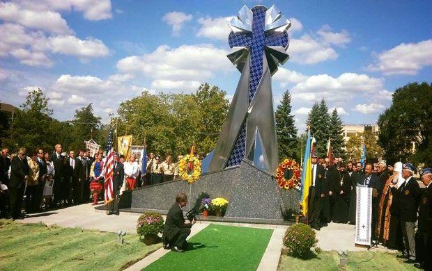 У США відкрили перший в країні пам’ятник героям Небесної сотні (ФОТО)