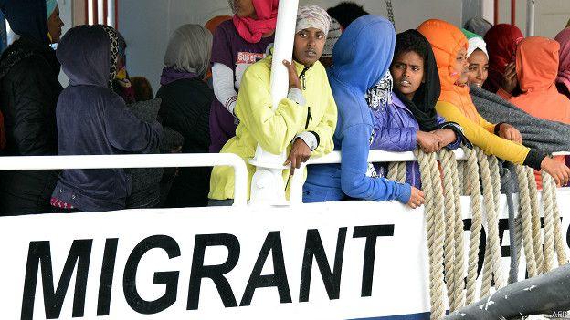 Страны ЕС одобрили план расселения мигрантов