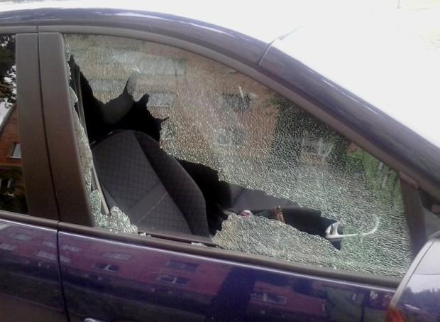 У Тернополі обстріляли 8 машин
