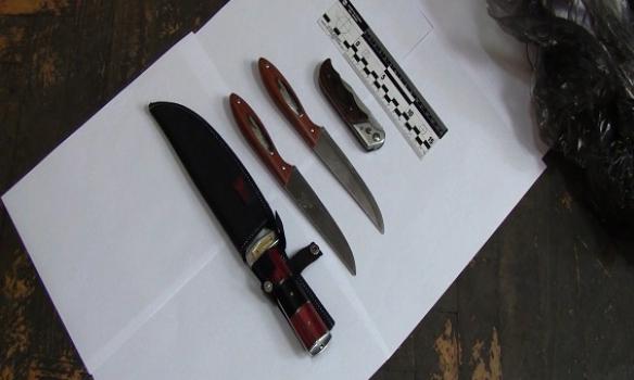 В Киеве налетчик с ножом требовал на почте 20 грн (ВИДЕО)