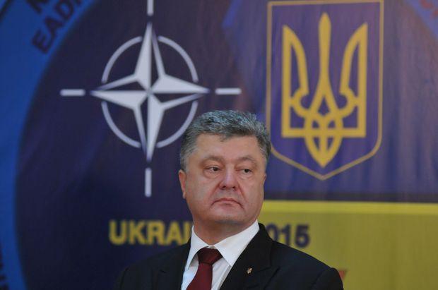 Порошенко назвав терміни реформування України під стандарти НАТО