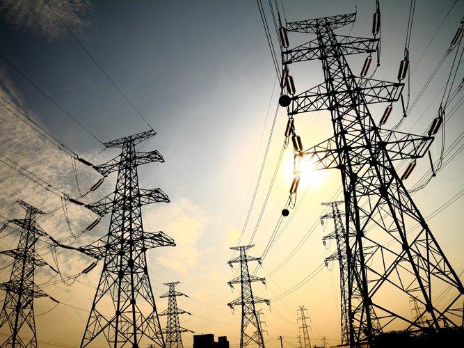 Україна підвищила вартість електроенергії для Криму на 15%
