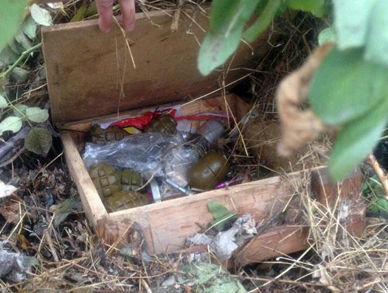 В Мариуполе обнаружен тайник с гранатами (ФОТО)