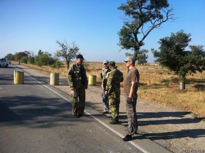 Участники блокады Крыма заявили о задержании на границе сепаратиста