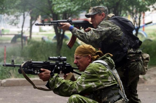 Боевики обстреляли позиции АТО в Марьинке и Опытном