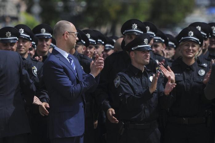 В Украине введен в действие термин «Национальная полиция»