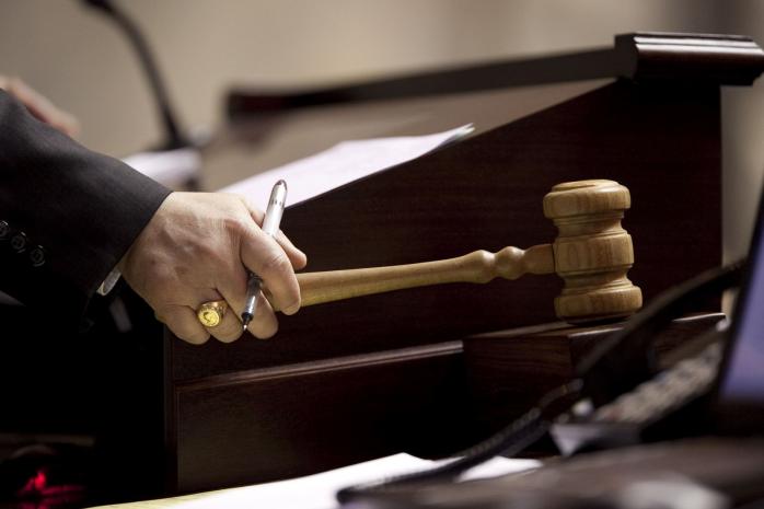 Судьям трудно увольнять своих коллег — член Высшего совета юстиции
