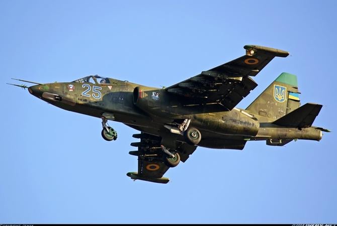 В связи с крушением Су-25 ВВС Украины приостановили учебно-плановые полеты