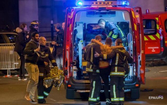 Теракти у Парижі: медики назвали офіційне число загиблих