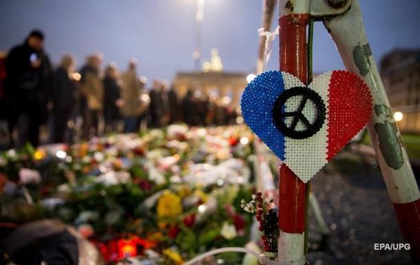 Встановлено особи ще двох смертників у Парижі — ЗМІ