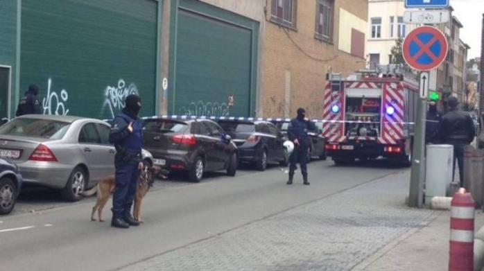 В Брюсселе спецслужбы задерживают исламистов, перекрыты улицы и раздается стрельба