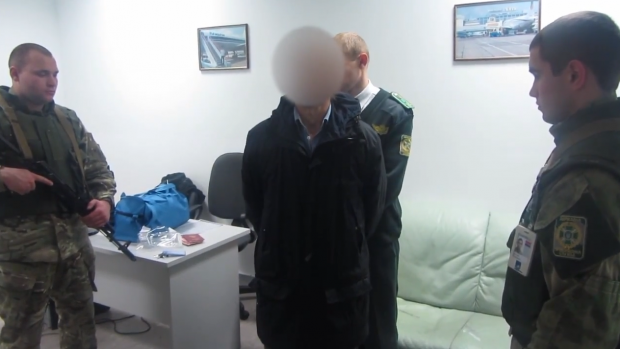В «Борисполе» задержан подозреваемый в терроризме россиянин (ВИДЕО)