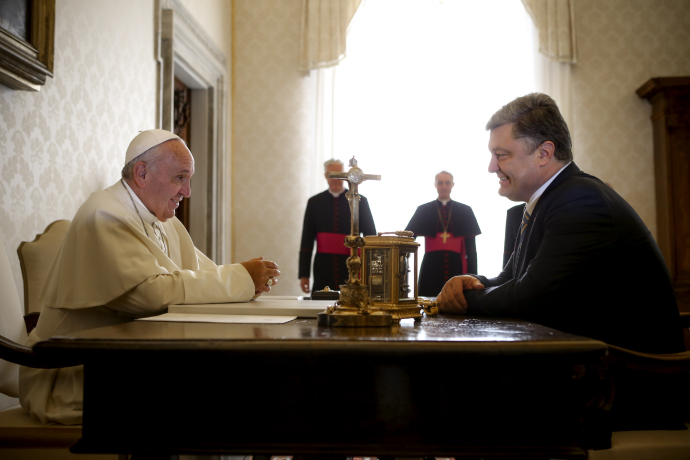 Началась встреча Порошенко с Папой Римским (ФОТО)