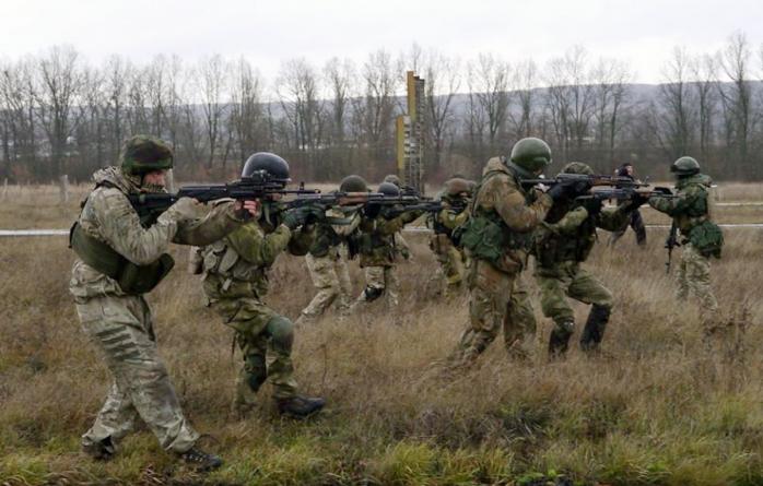 В Хмельницкой области инструкторы из США начали полугодовые учения украинского спецназа
