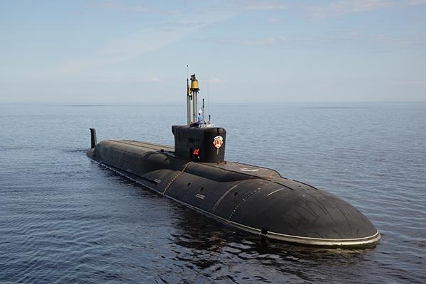 Велика Британія проводить пошуки російського підводного човна біля берегів Шотландії