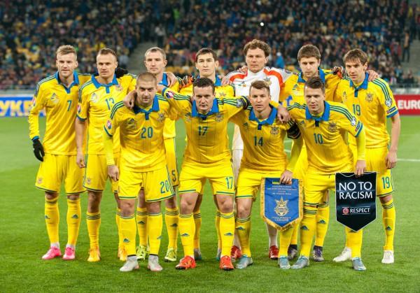 Cборная Украины проведет первый матч в отборе Евро-2020 без зрителей — СМИ