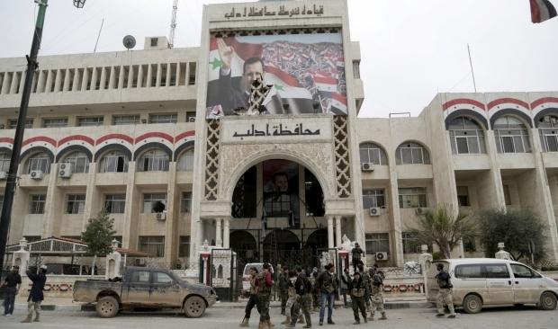 У Сирії армія Асада оточила стратегічно важливе місто, захоплене ІДІЛ