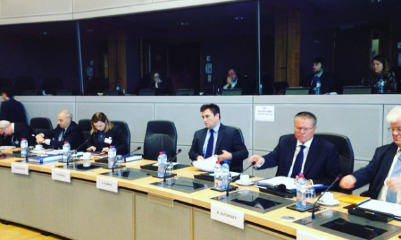 У Брюсселі розпочалася зустріч України, ЄС і РФ щодо Угоди про асоціацію з ЄС