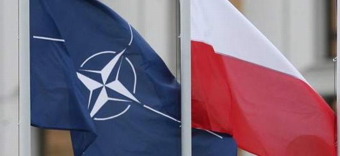 Польша попросит НАТО о размещении ядерного оружия на своей территории — Guardian