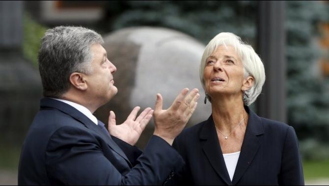 МВФ меняет правила кредитования для Украины, РФ уже возмутилась