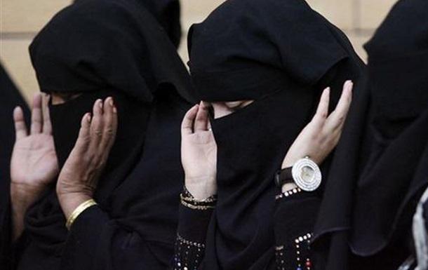 Впервые в истории Саудовской Аравии женщина стала депутатом