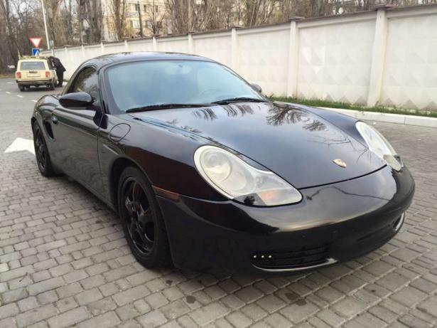 В Одессе в аварии с Porsche травмирован полицейский