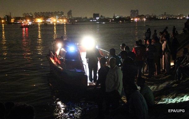 В Египте затонул паром: погибло около 20 человек