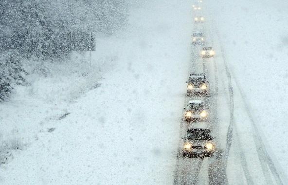 Из-за снегопада за сутки в ДТП погибли 11 человек, 99 пострадали (ИНФОГРАФИКА)