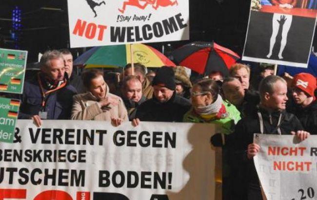 У Німеччині заарештовано понад 200 ультраправих активістів